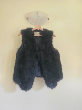 Pelliccia smanicata gilet nero donna