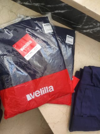 Dos Pantalones de trabajo Velilla azul talla 52