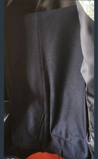 Traje de novio azul