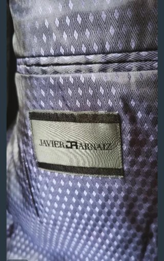 Traje de novio azul