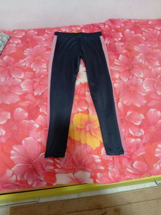 Pantalón Deportivo Negro y Rosa