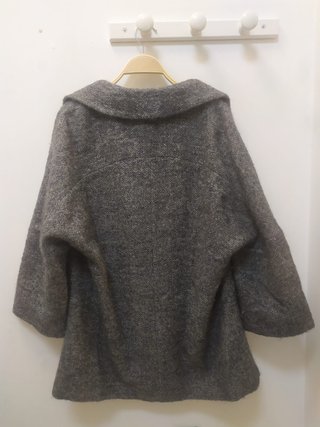 Abrigo capa Massimo Dutti gris talla única