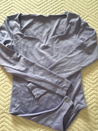Body Stradivarius Lila Talla S