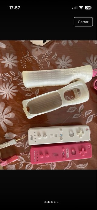 Nintendo Wii Blanca + Mandos y Cables