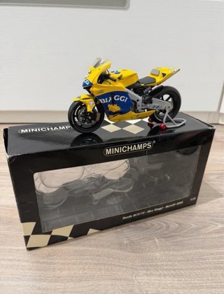 Honda rc211v 2004 Max Biaggi