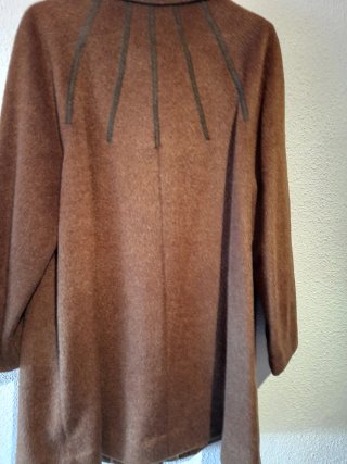 Abrigo vintage llama y alpaca marrón