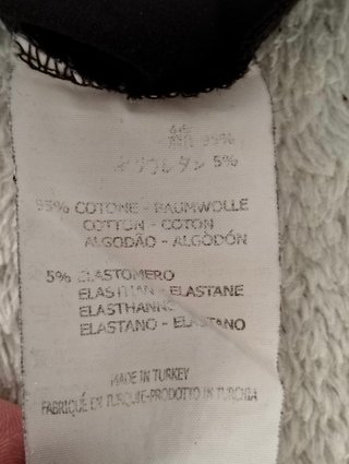 Camiseta Guess Manga Larga M Marrón Oscuro