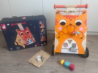 Andador Janod Gato Madera-Caja y herramientas