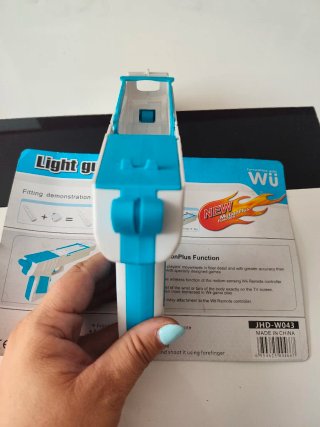 Pistola Light Gun Wii MotionPlus
