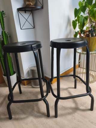 Taburetes Altos Ikea Negros (2 unidades)