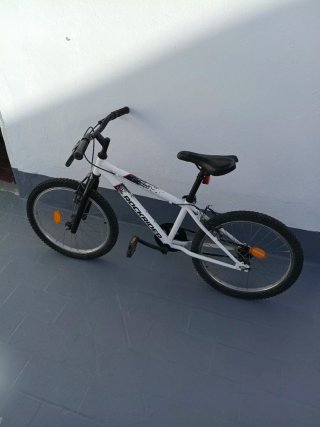 Bicicleta Infantil Rockrider Blanca