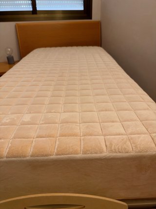 CAMA ARTICULADA ELÉCTRICA 90 CM + COLCHÓN – MADERA