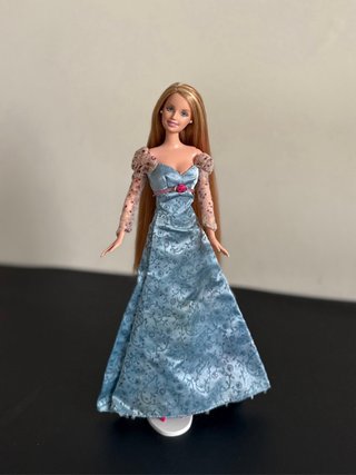 Barbie Bella Durmiente Princesas 2004