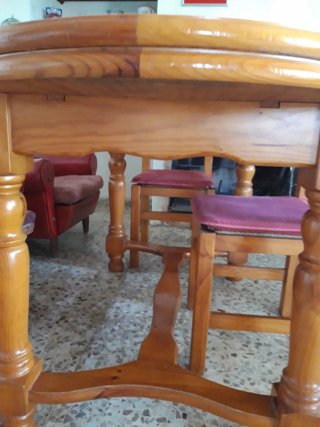 Mesa de Comedor Grande con Sillas