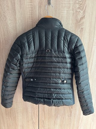 Zara Woman chaqueta plumas verde oscuro S