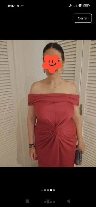 Vestido midi fuscia con escote barco