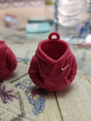 Llavero personalizado sudadera con inicial