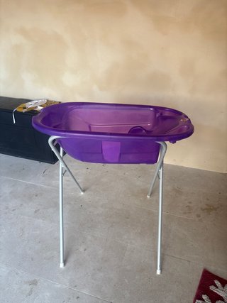 Bañera para bebé con soporte