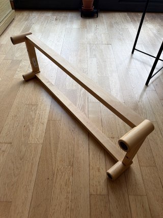 Base con patas para mueble EKET