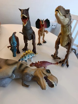 Dinosaurios de juguete