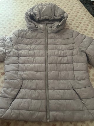 Plumífero Zara Malva Talla L