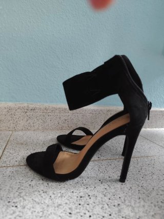 Sandalias Altas Negras