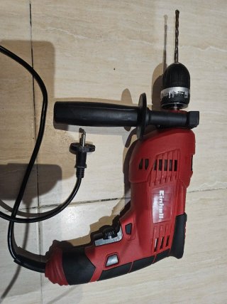 Taladro Percutor Einhell 1010W Portabroca trabada