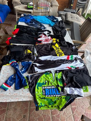 Lote de ropa de ciclismo