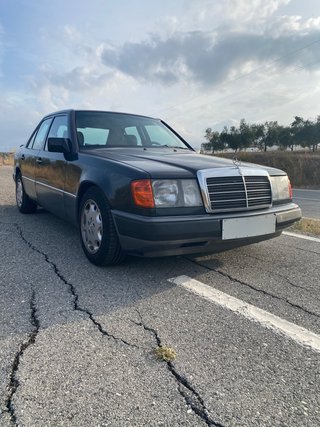Mercedes Benz 230E 1991 automático gasolina climat