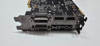 Tarjeta Gráfica AMD Radeon R9 370X 4GB