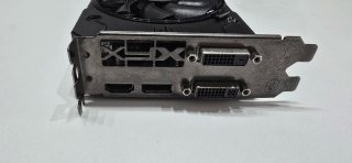 Tarjeta Gráfica AMD Radeon R9 370X 4GB