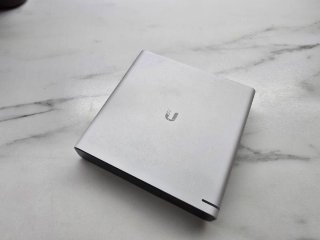 Ubiquiti UniFi Cloud Key Gen2 Plus