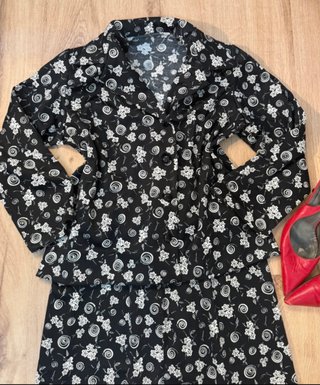 Conjunto de traje falda y camisa negro - Vintage M
