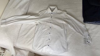 Traje Roberto Bassi azul y camisa