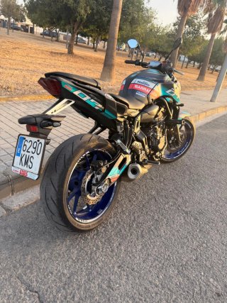 Yamaha MT-07 Naked