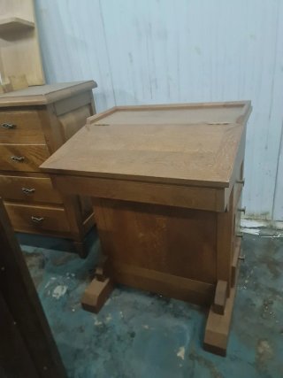 Escritorio de Madera Maciza