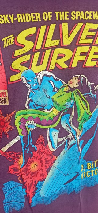 Camiseta Marvel Silver Surfer ALTA CALIDAD