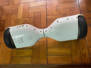 Hoverboard blanco y negro