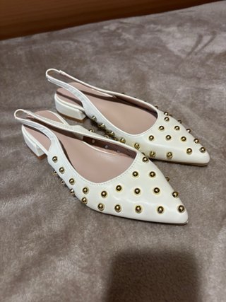 Sandalias blancas nuevas 35 de fabrica