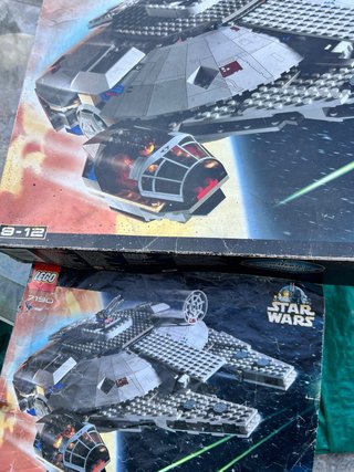 LEGO Star Wars Millennium Falcon (2000)