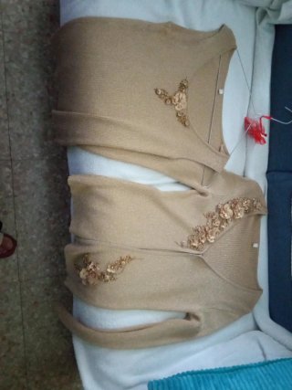 Conjunto Suéter y Chaqueta Beige Dorado