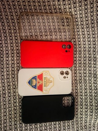 iPhone 12 128GB + 4 fundas