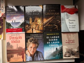6 euros cada libro. Buen estado