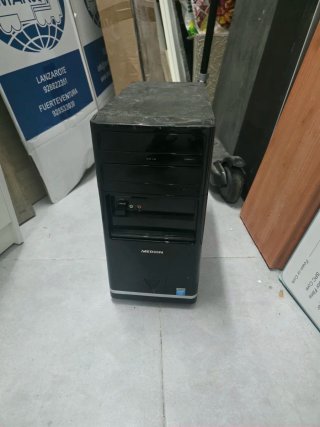 PC Sobremesa Medion Negro