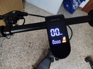 Patinete Cecotec Bongo D30