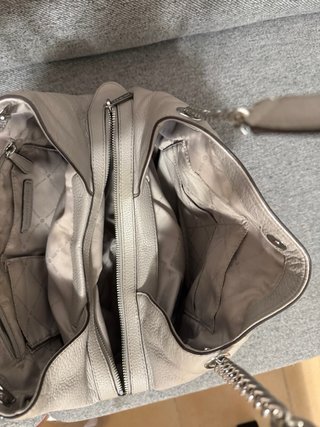 Bolso Michael kors gris mediano-grande de piel