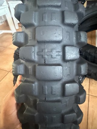 Neumático Motocross 140/80-18 70R