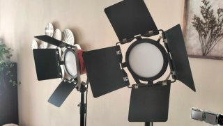 Set de 2 Focos de Iluminación para Vídeo
