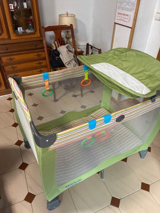 Cuna de viaje Graco con cambiador