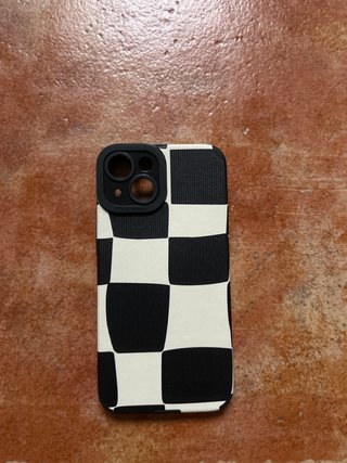 Funda iPhone 14 Diseño Damero